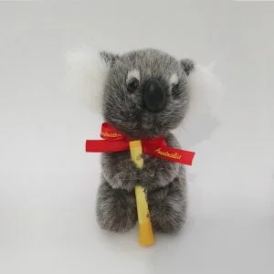 koala-playing- didgeridoo