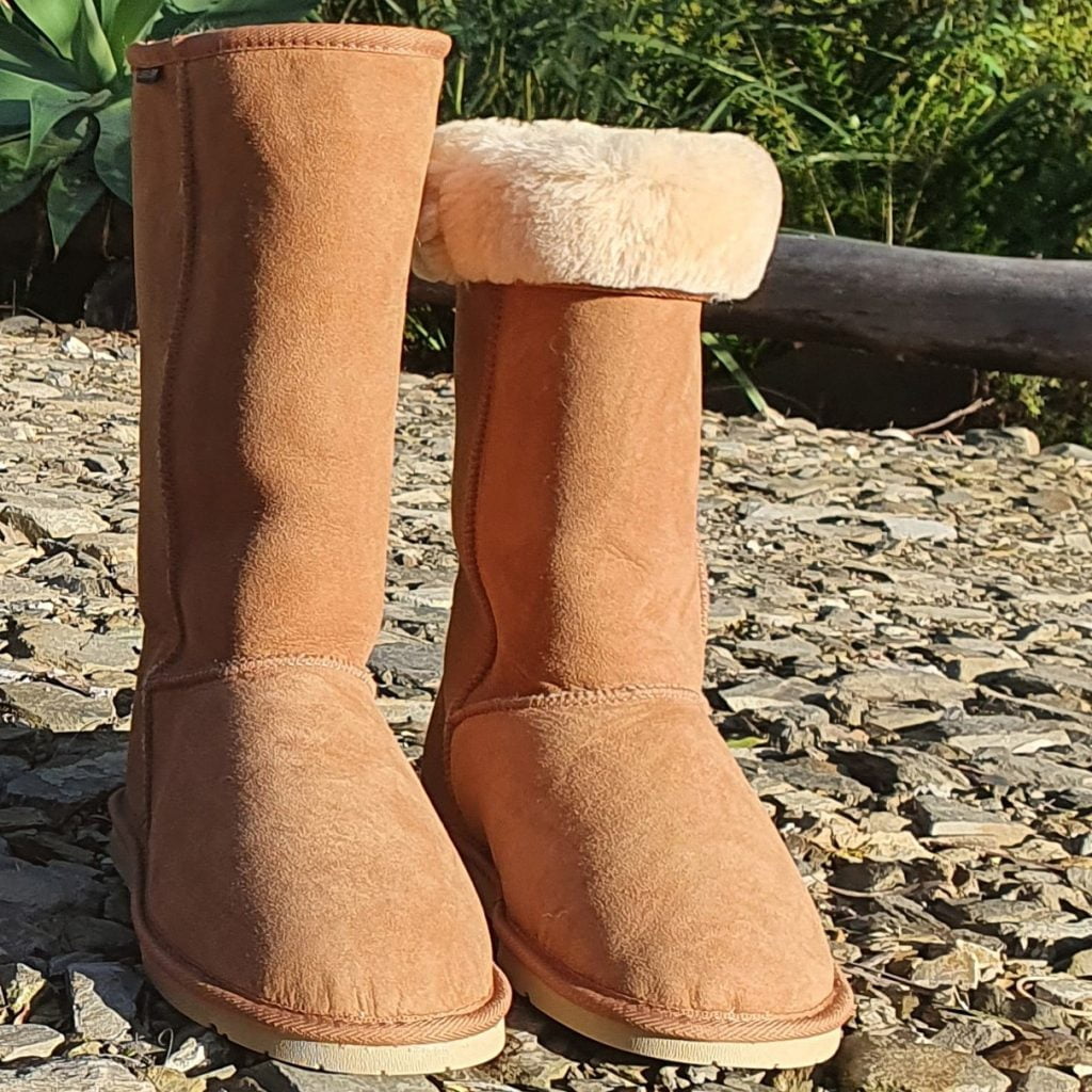 Classic Chestnut Uggs Folded Over Genuine Classic Tall Ugg Boots - Folded Over - Chestnut Colour